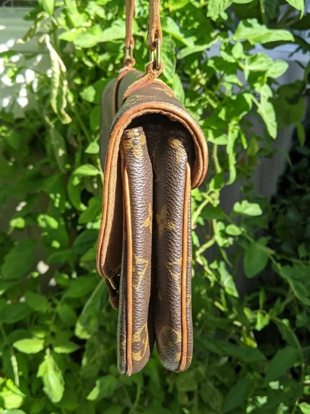 Louis Vuitton Shoulder Bag Murrell - Picture 9 of 16
